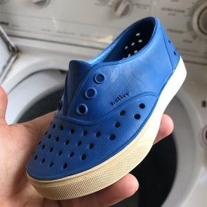 Native toddler size 5